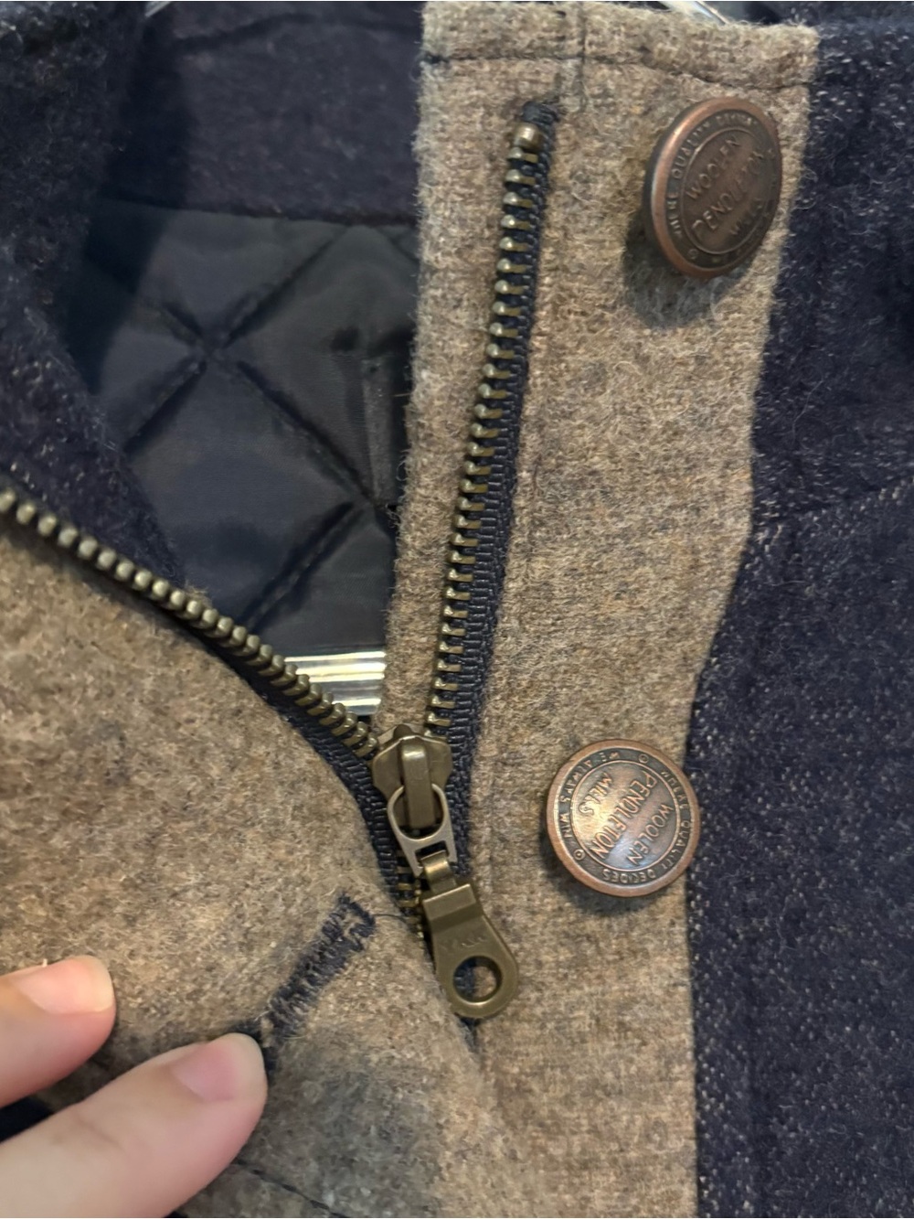 Pendleton camp stripe wool quilted jacket - Picture 5 of 8